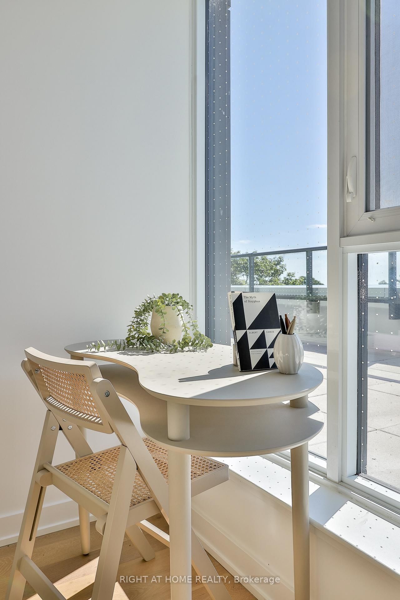 1161 Kingston Road • #508 • Toronto, ON photo 17