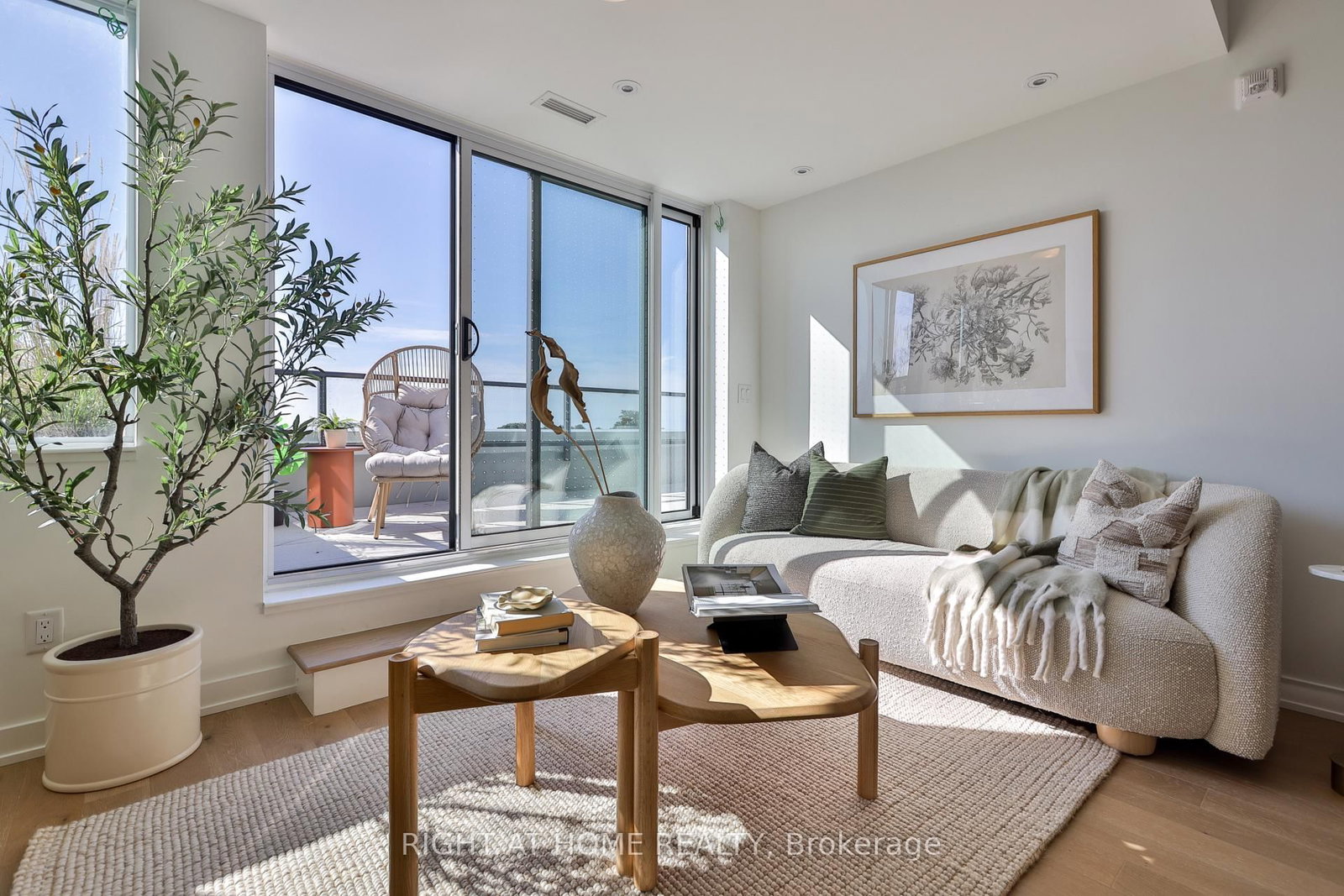 1161 Kingston Road • #508 • Toronto, ON photo 5