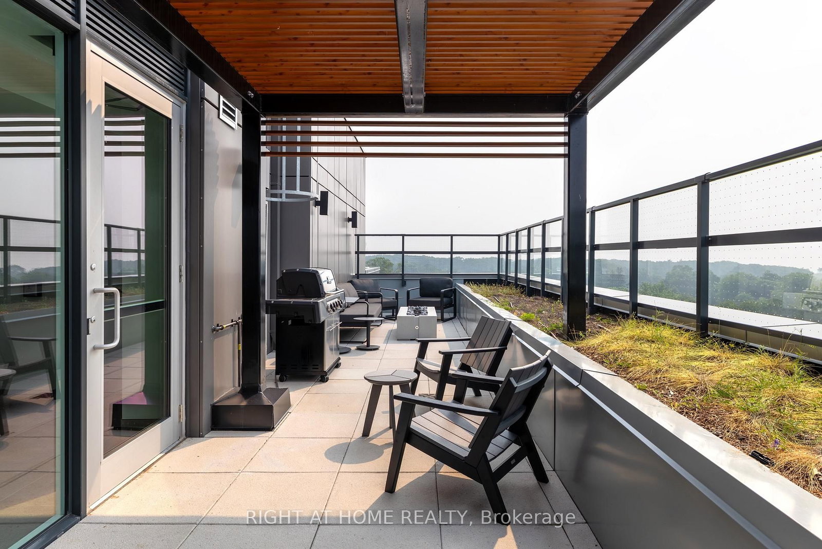 1161 Kingston Road • #502 • Toronto, ON photo 27