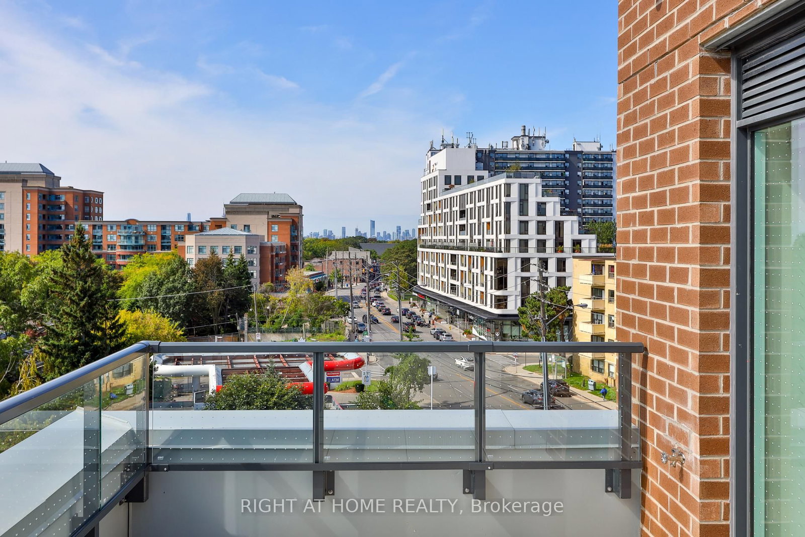 1161 Kingston Road • #502 • Toronto, ON photo 9