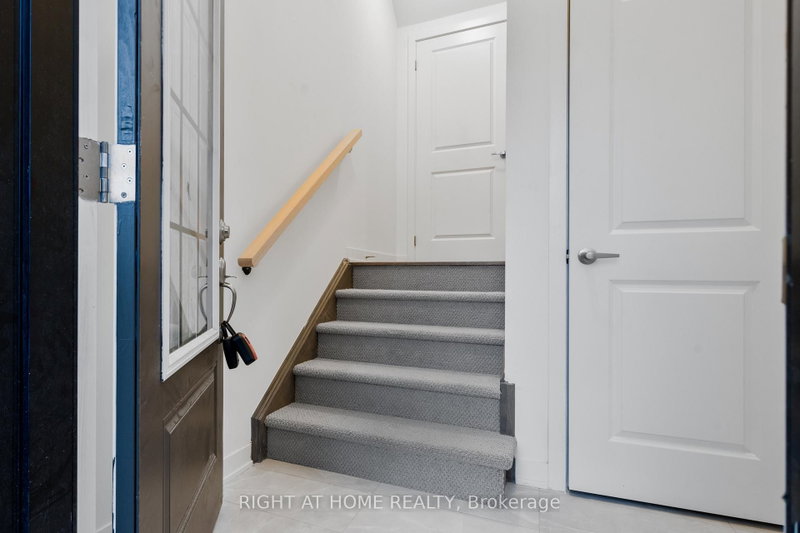 13 Selfridge Way