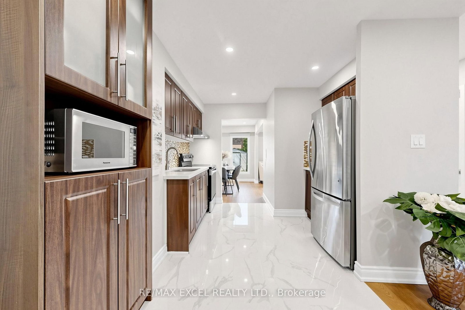 144 Brookmill Boulevard • Toronto, ON photo 11