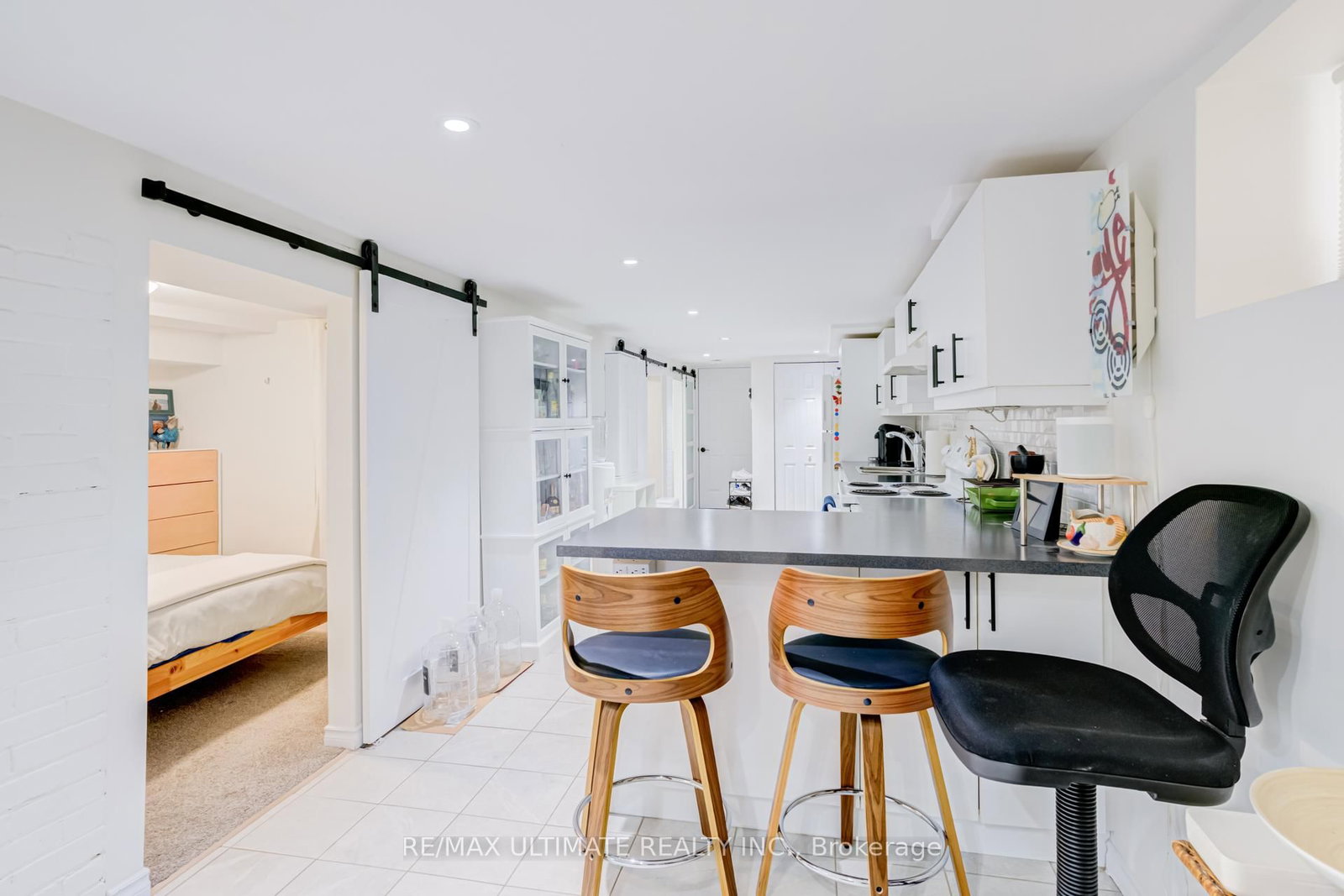 533 Kingston Road • Toronto, ON photo 11