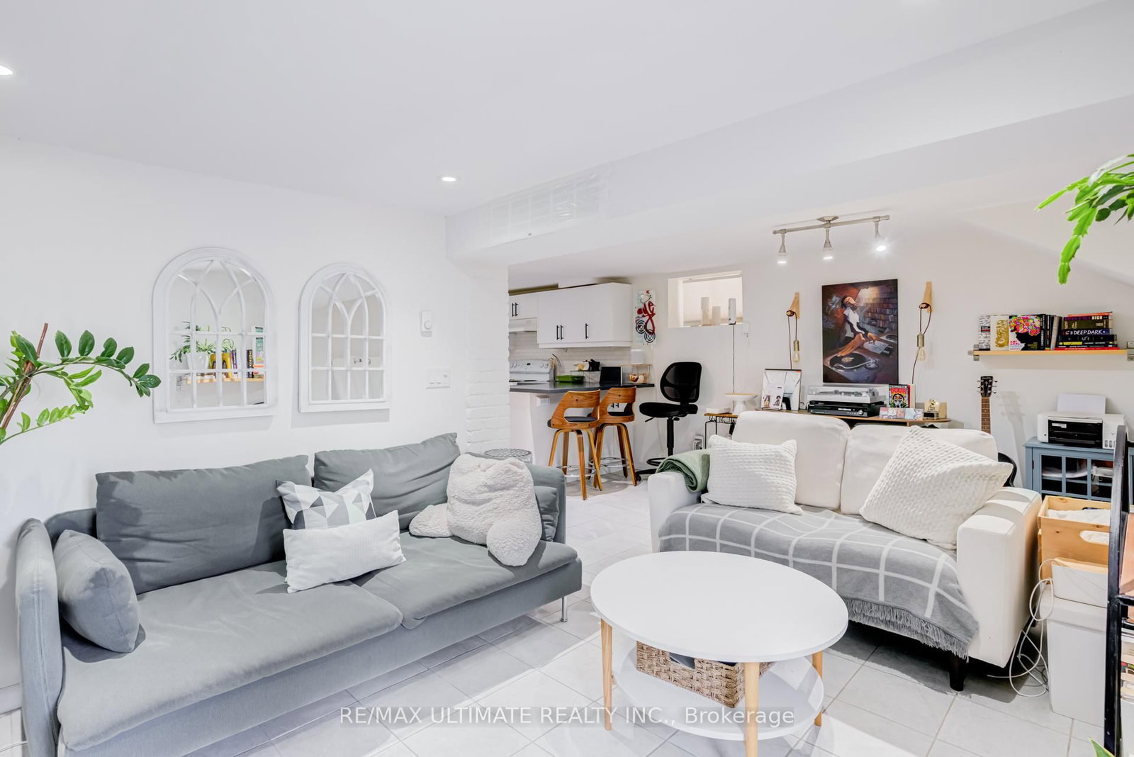 533 Kingston Road • Toronto, ON photo 18
