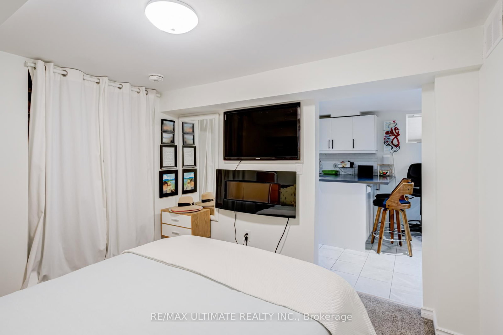 533 Kingston Road • Toronto, ON photo 21