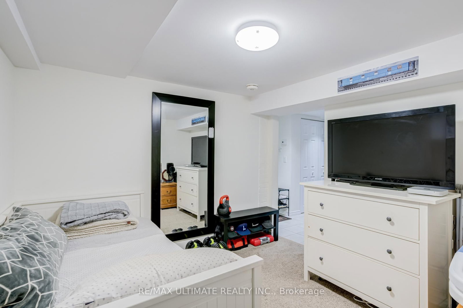 533 Kingston Road • Toronto, ON photo 23