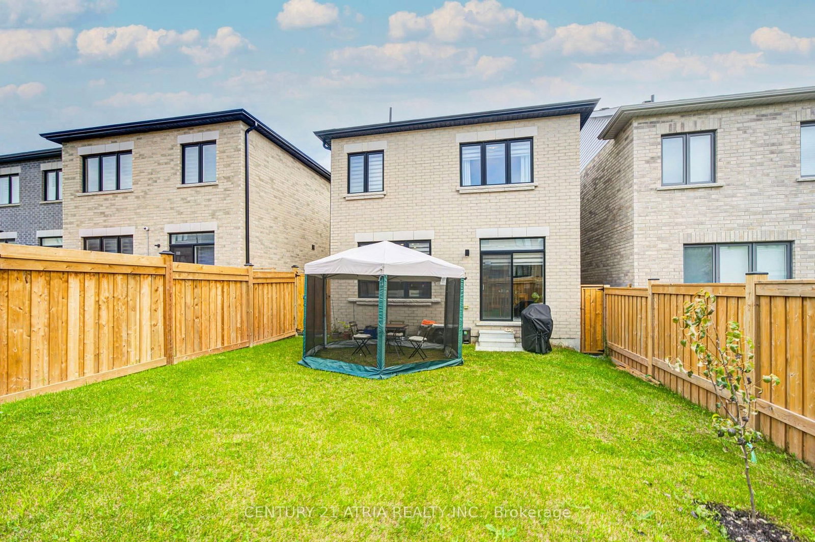 1304 Klondike Drive • Oshawa, ON photo 37