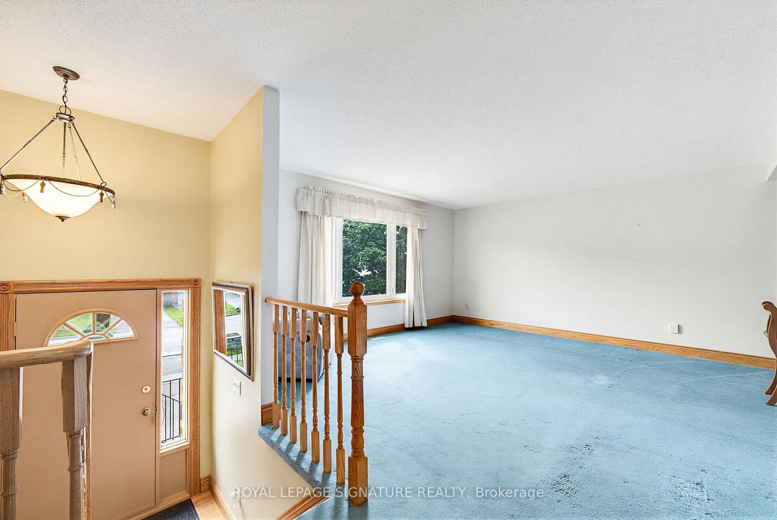 20 McFeeters Crescent • Clarington, ON photo 4