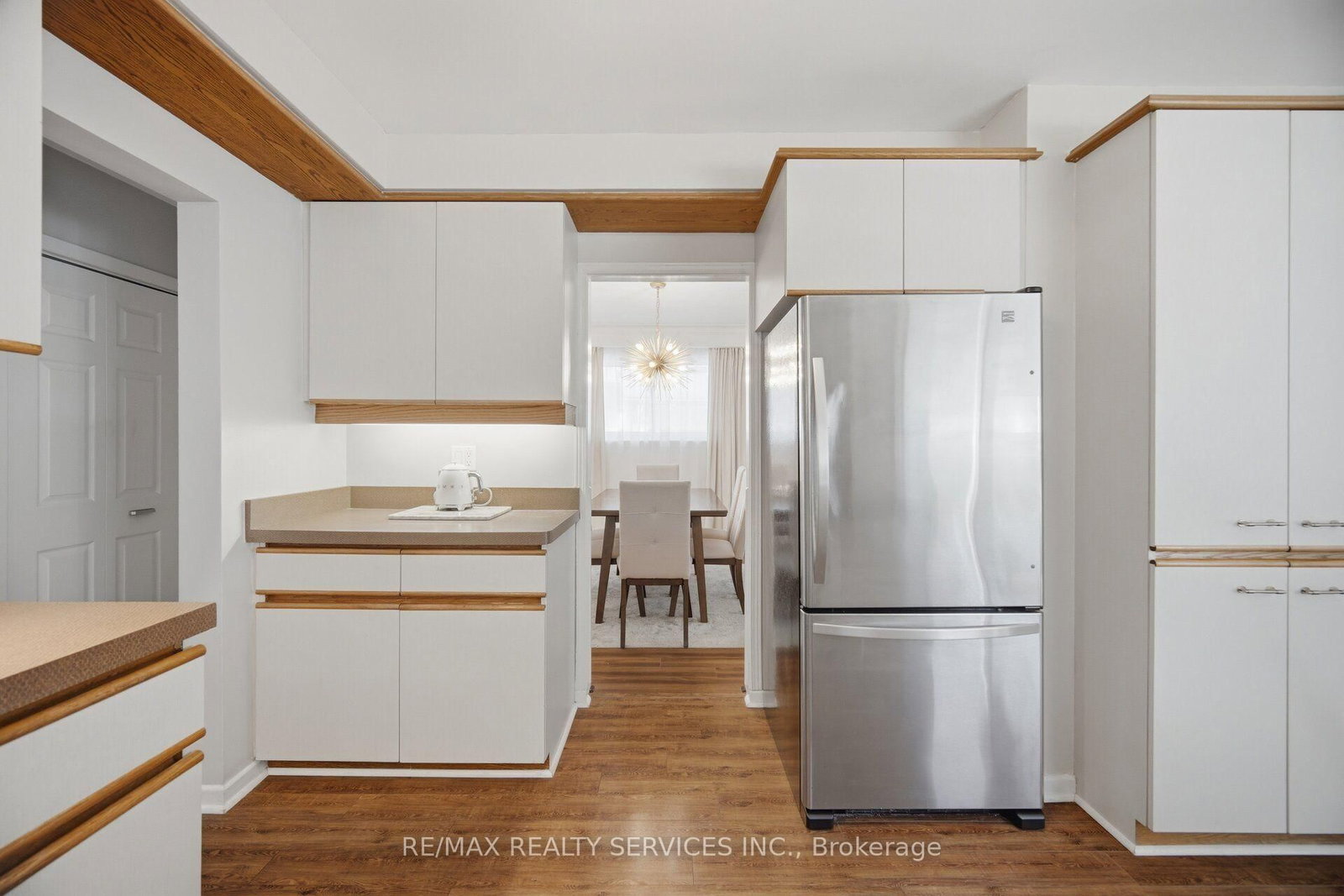 15 Shoreview Drive • Toronto, ON photo 15
