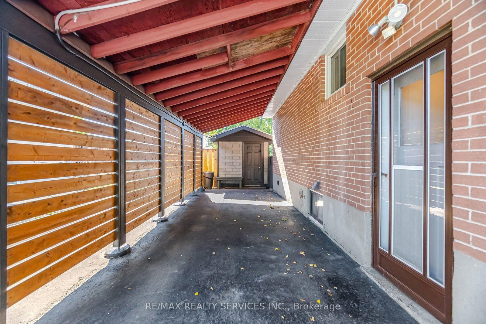 15 Shoreview Drive • Toronto, ON photo 49