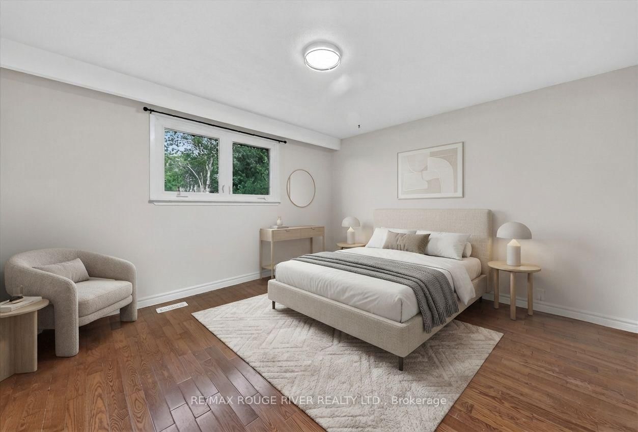 30 Scarboro Avenue • Toronto, ON photo 12