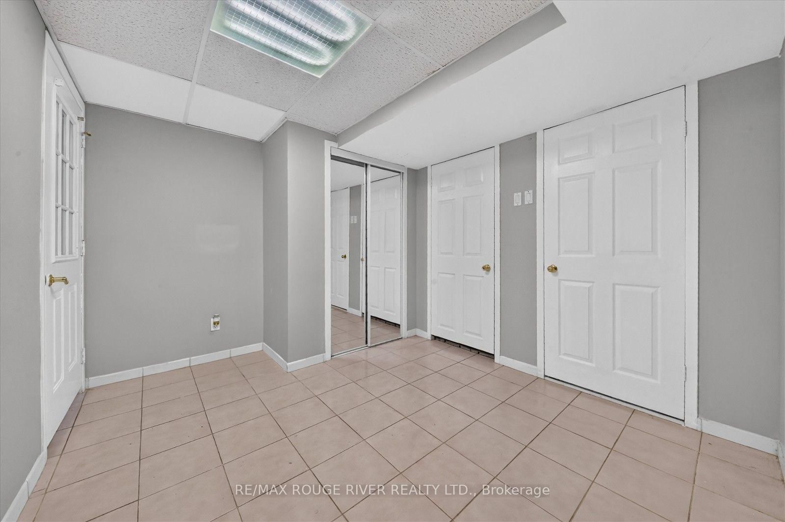 30 Scarboro Avenue • Toronto, ON photo 19