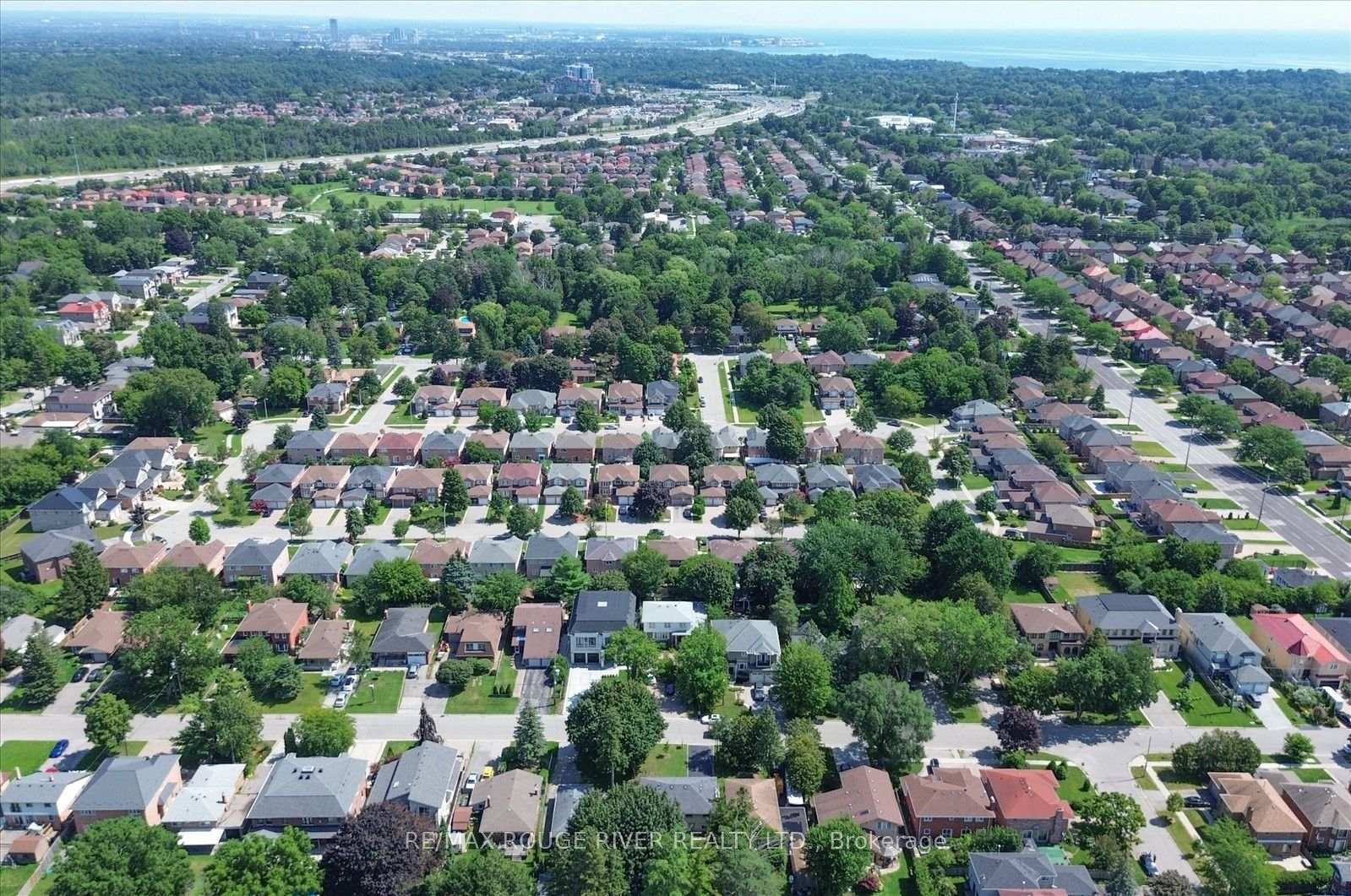 30 Scarboro Avenue • Toronto, ON photo 31