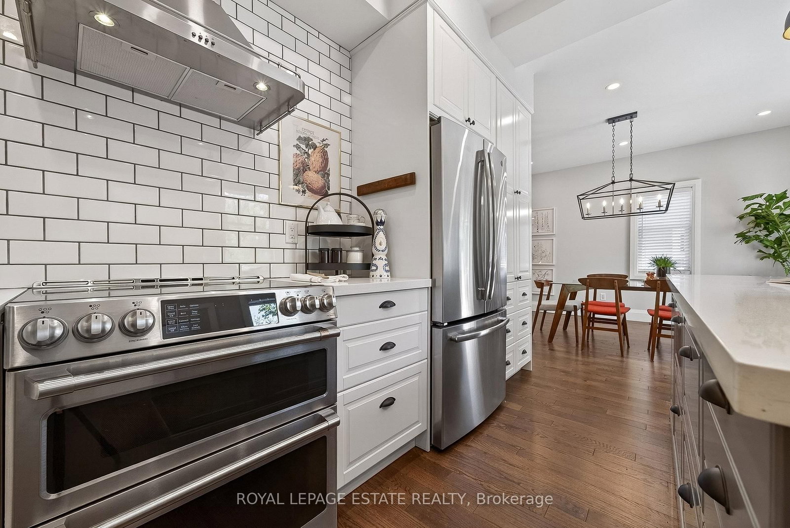 148 Scarboro Crescent • Toronto, ON photo 16