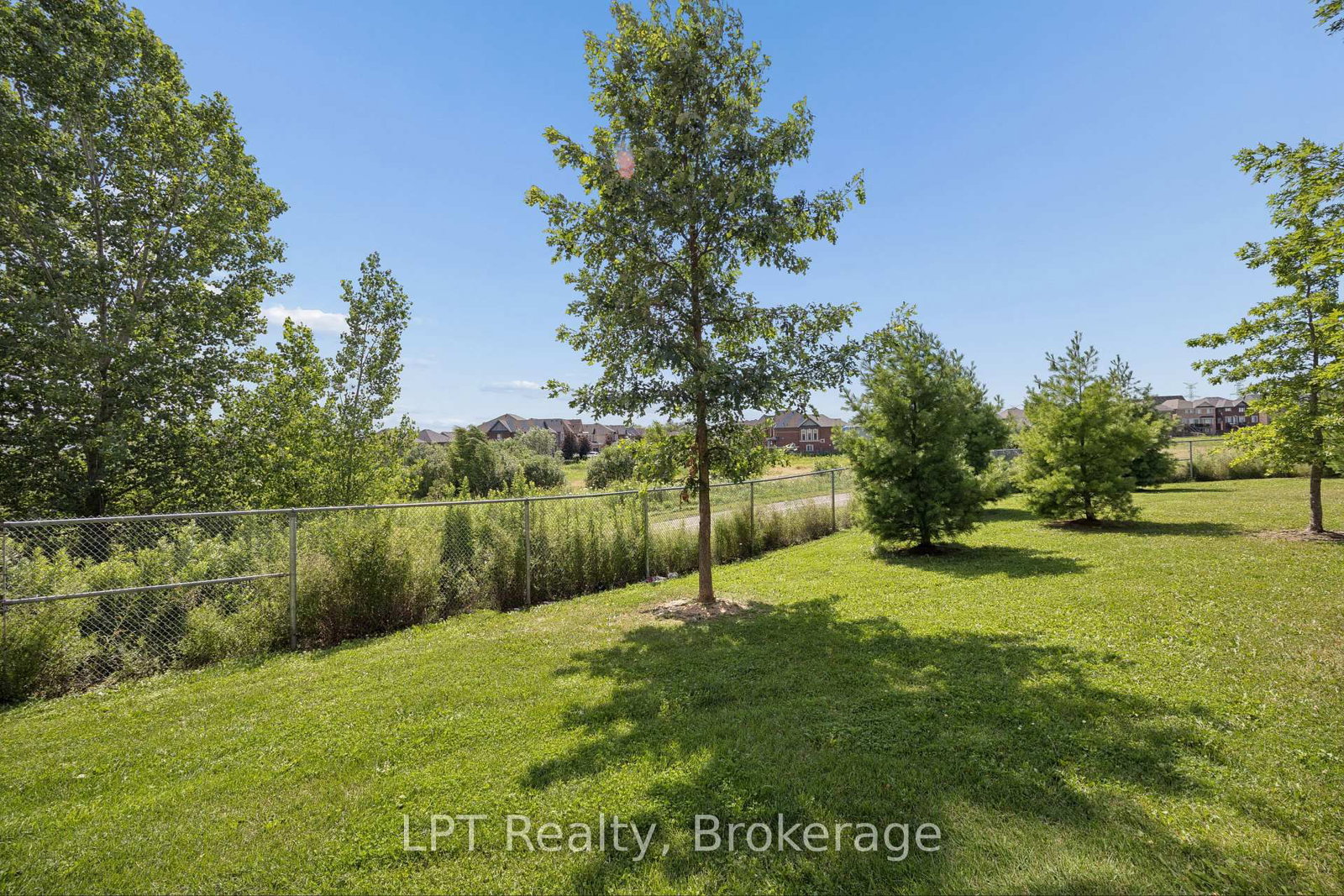 2488 Bromus Path • Oshawa, ON photo 40
