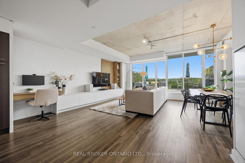 611 - 15 Baseball Place