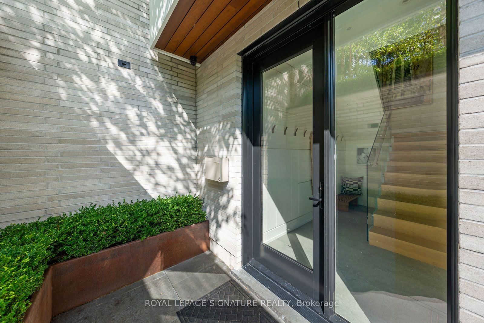 8 Fallingbrook Wood, Toronto, view 7