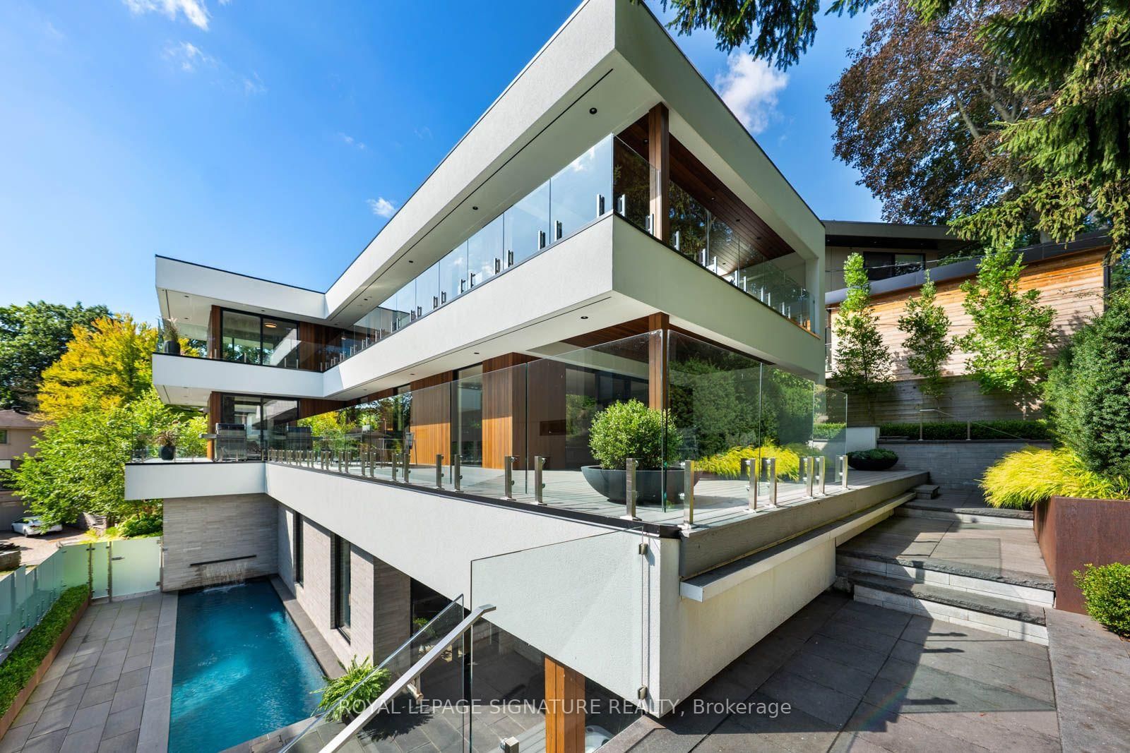 8 Fallingbrook Wood • Toronto, ON photo 46