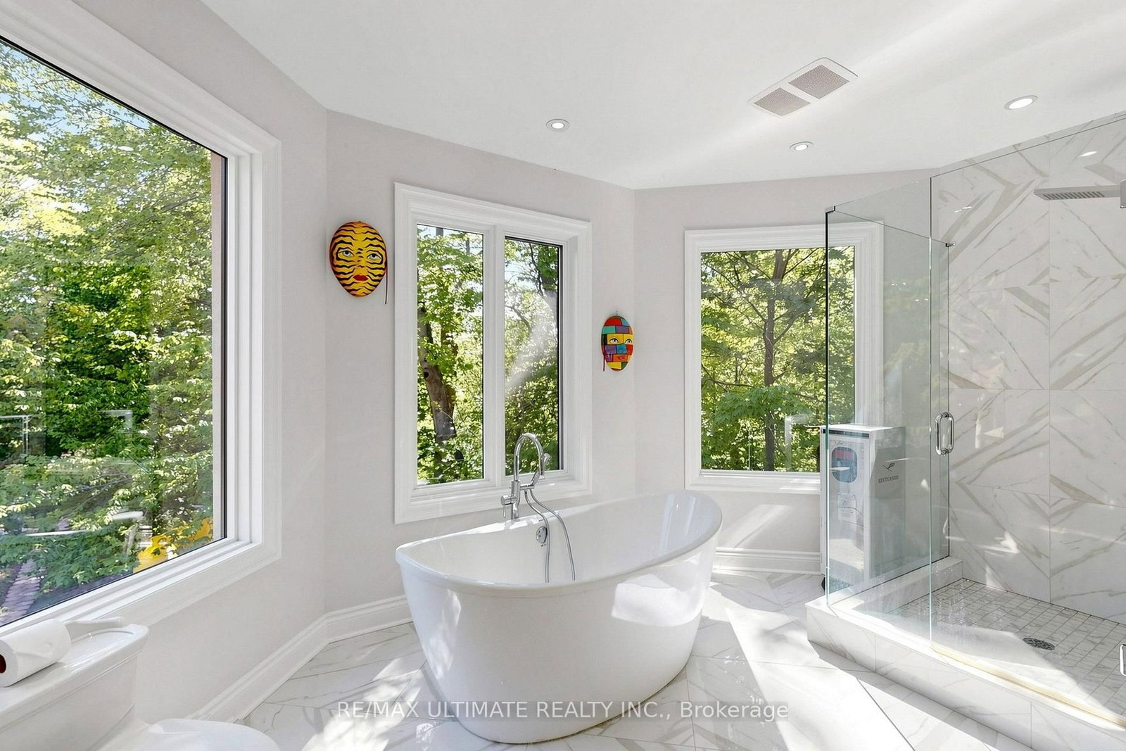 25 Bellehaven Cres, Toronto, view 20