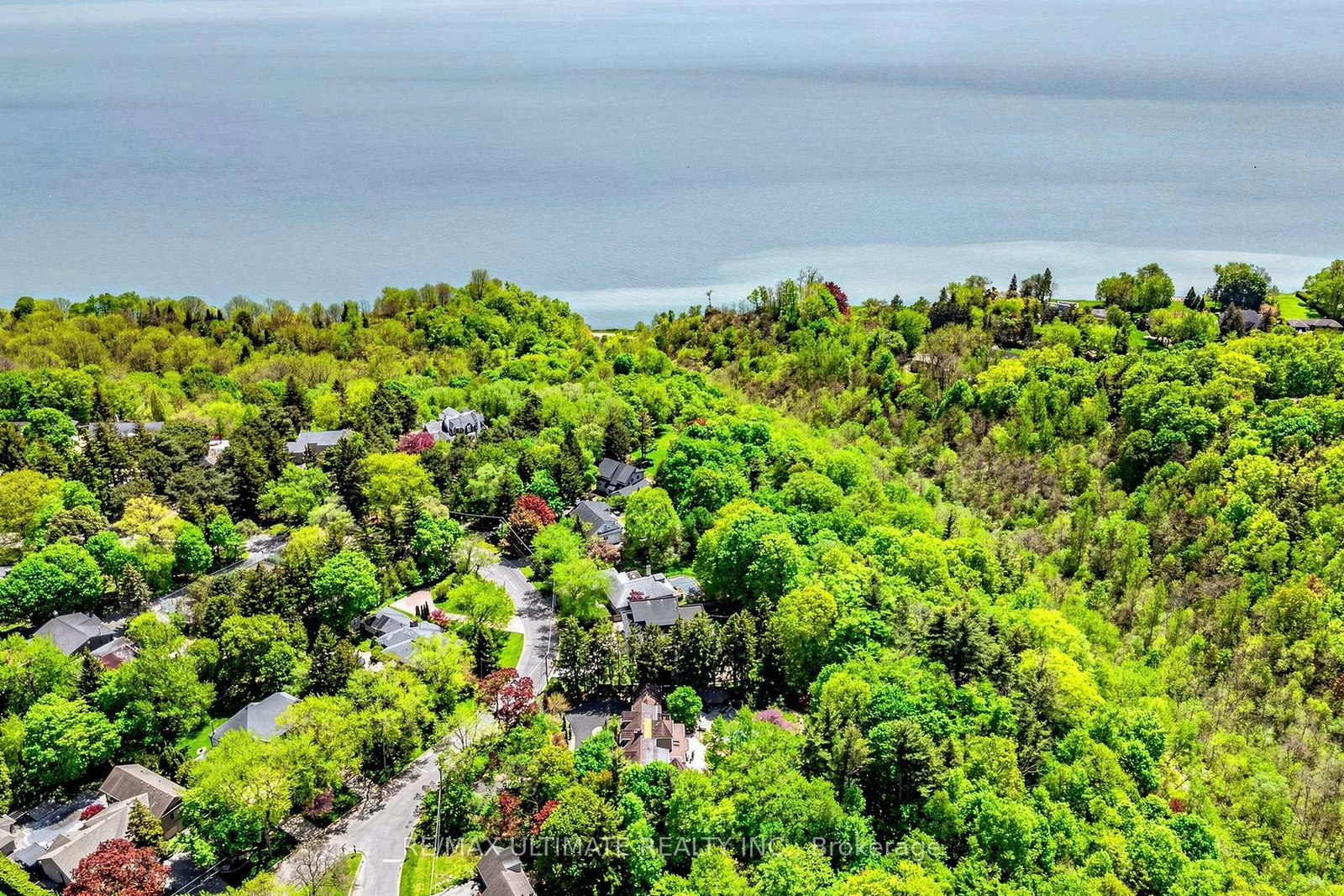 25 Bellehaven Cres, Toronto, view 50