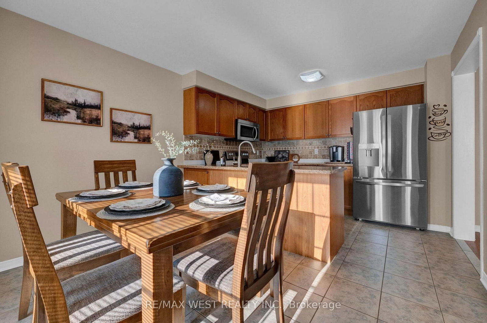 1210 Meath Drive • Oshawa, ON photo 10