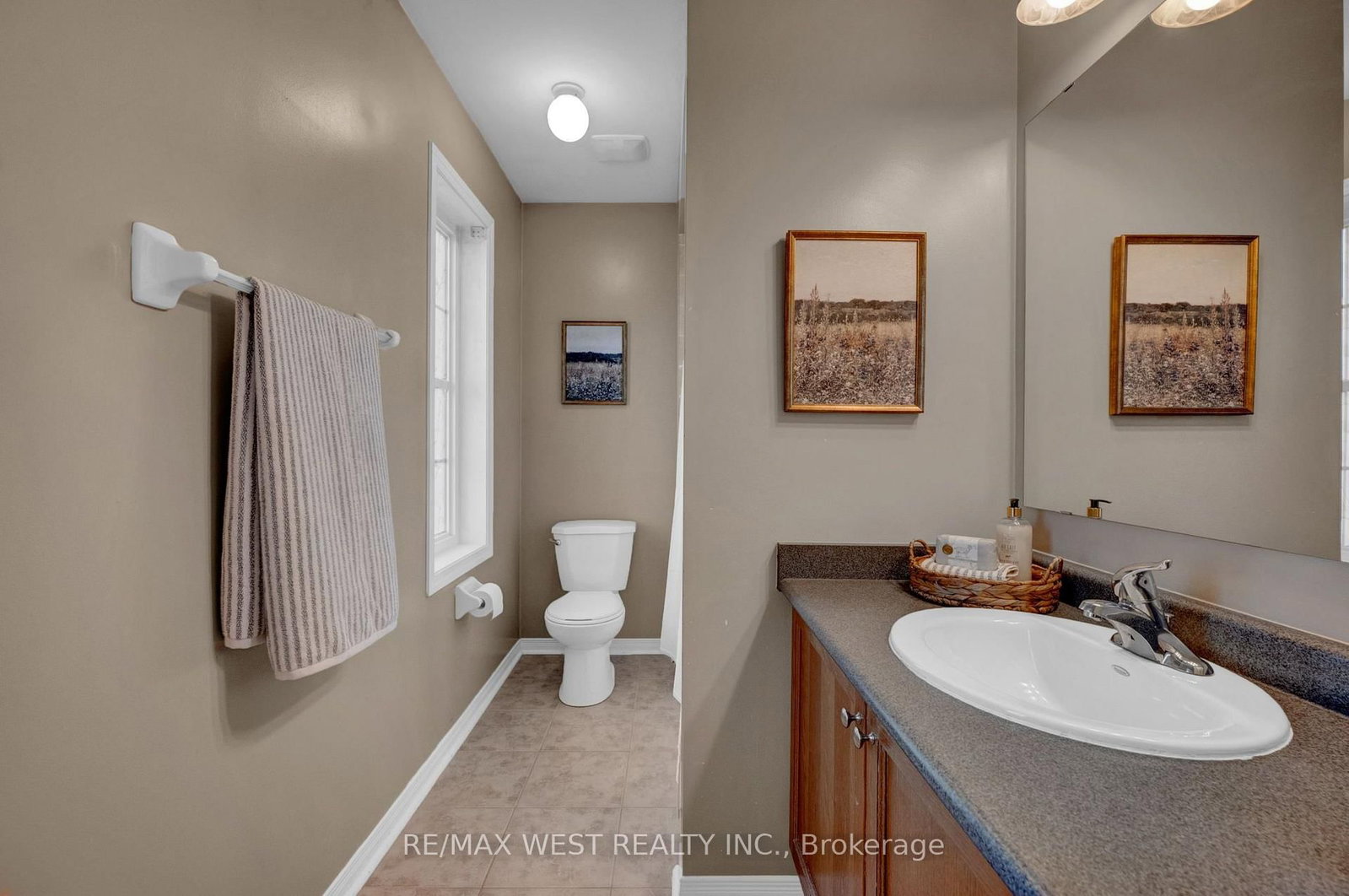 1210 Meath Drive • Oshawa, ON photo 16