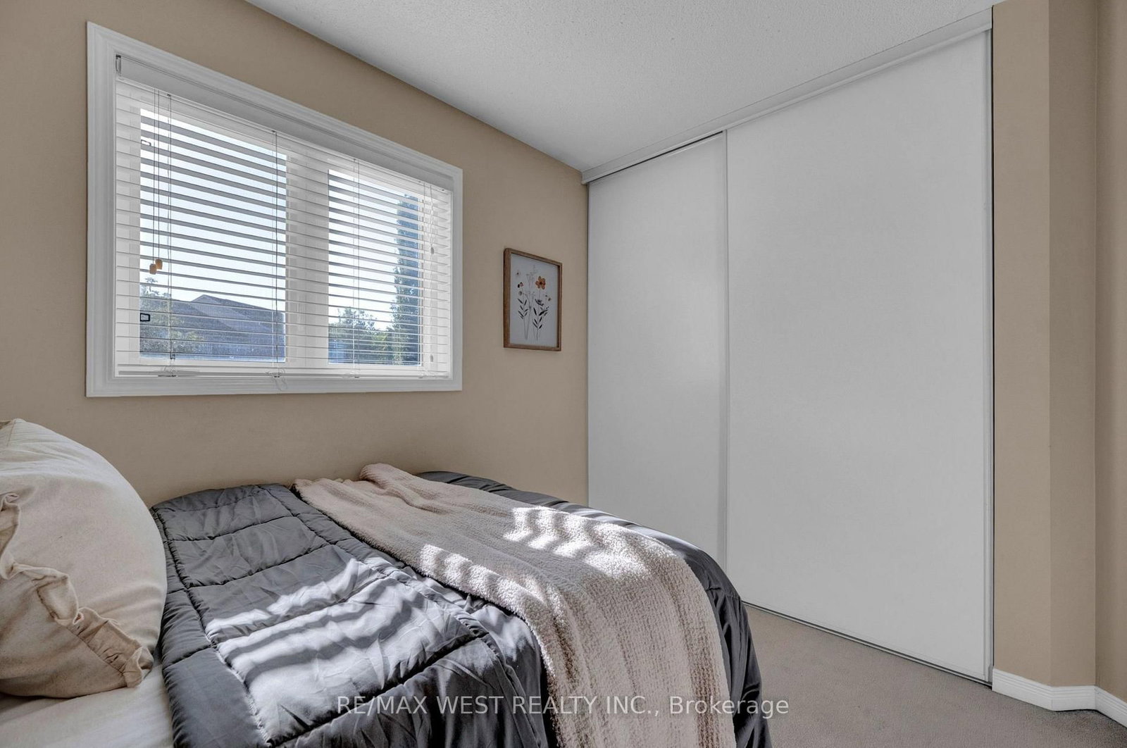 1210 Meath Drive • Oshawa, ON photo 20