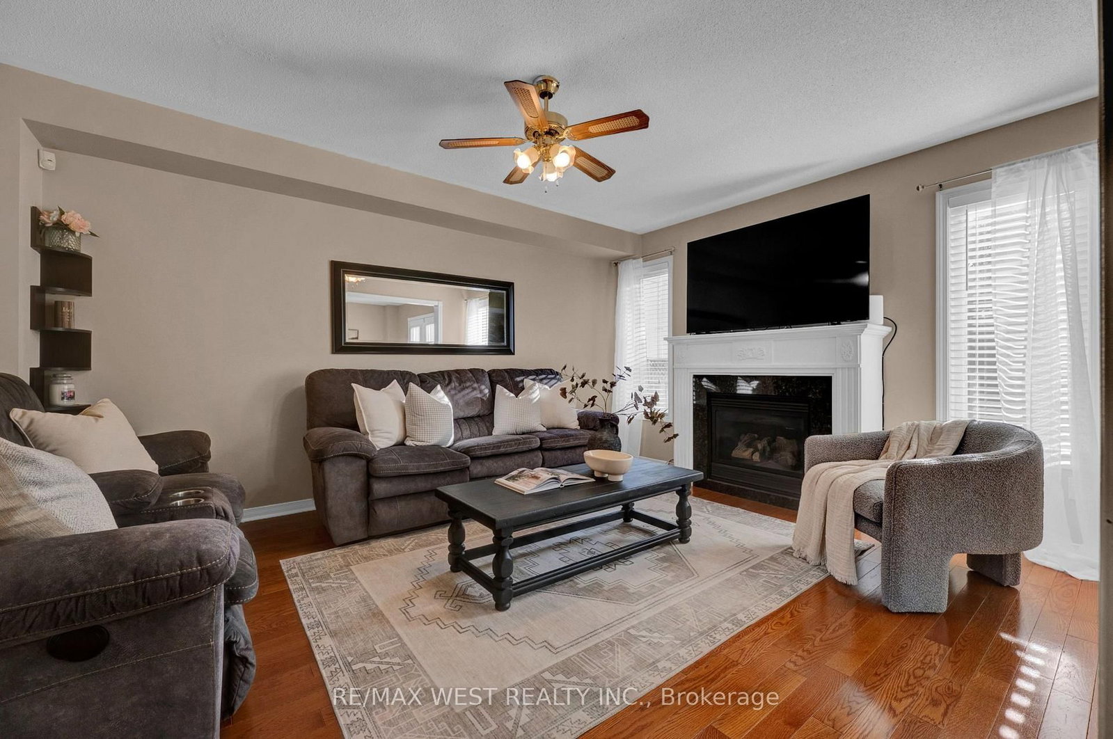1210 Meath Drive • Oshawa, ON photo 5