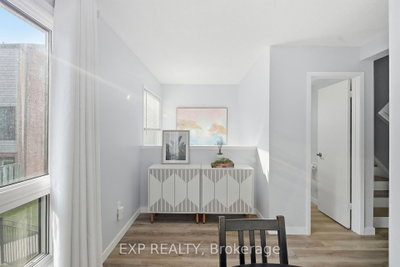 64 Parklane Circle • Clarington, ON photo 8