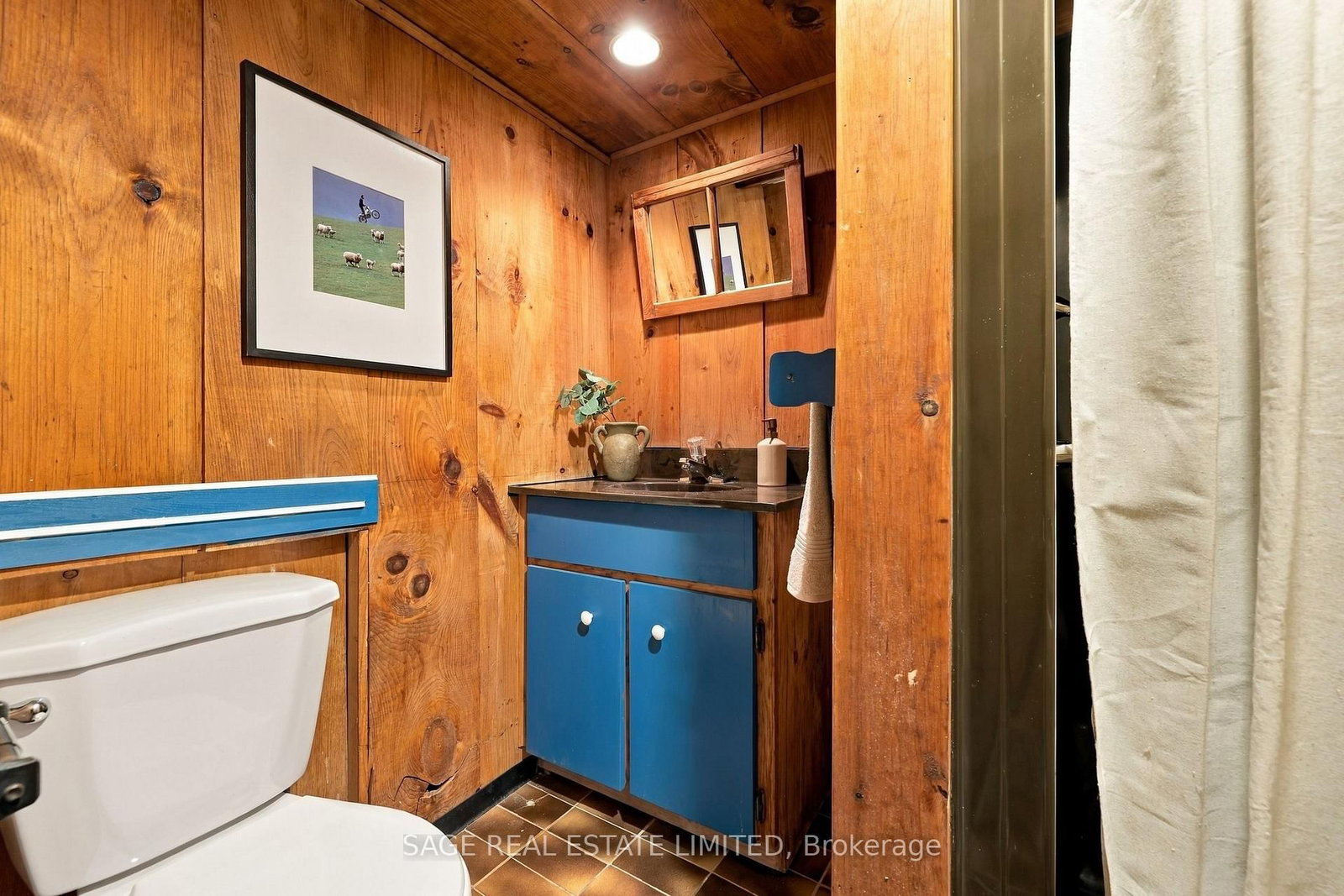 231 Boulton Avenue • Toronto, ON photo 36