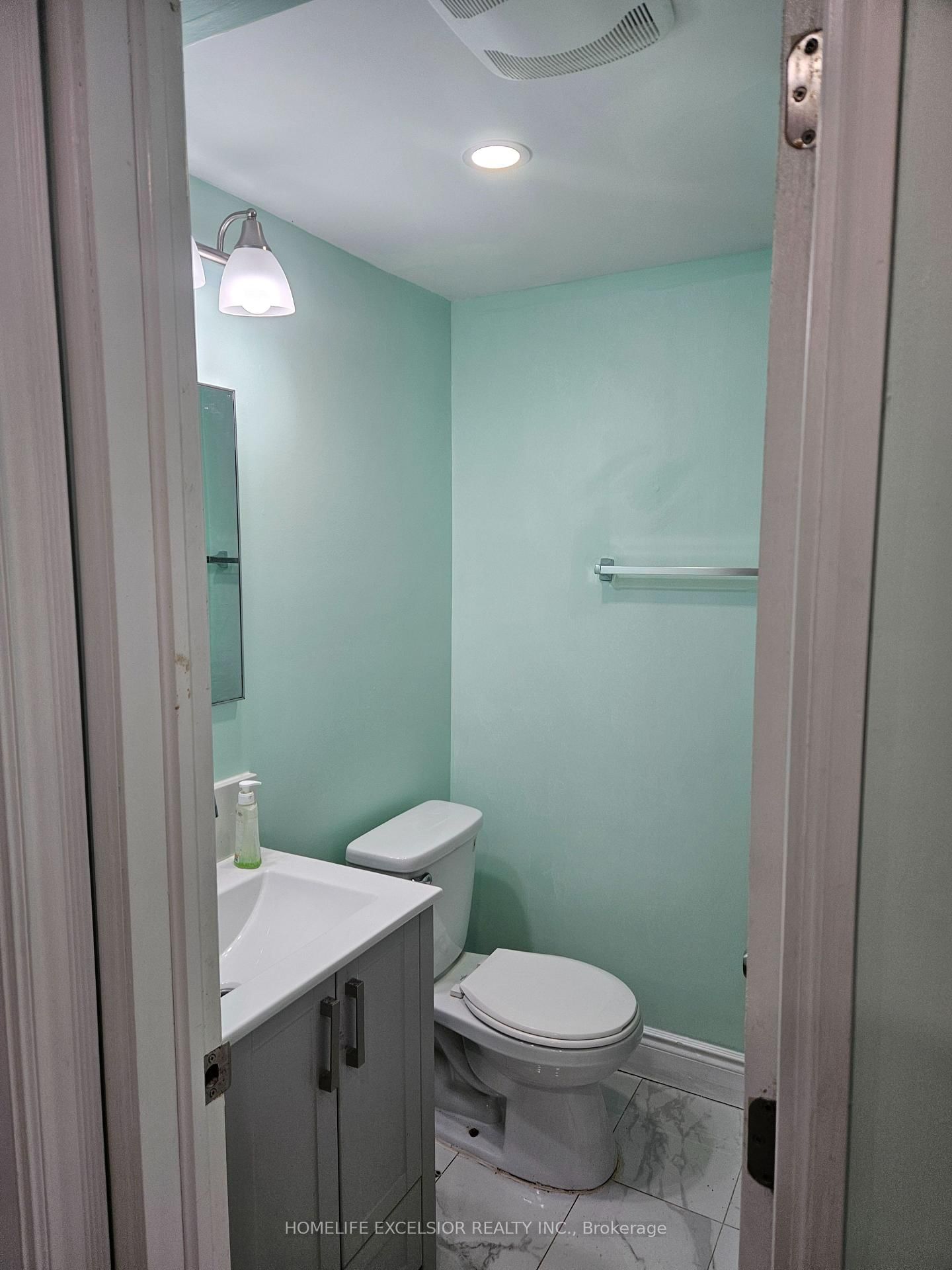 Basement-82 Pandora Circ, Toronto, view 6