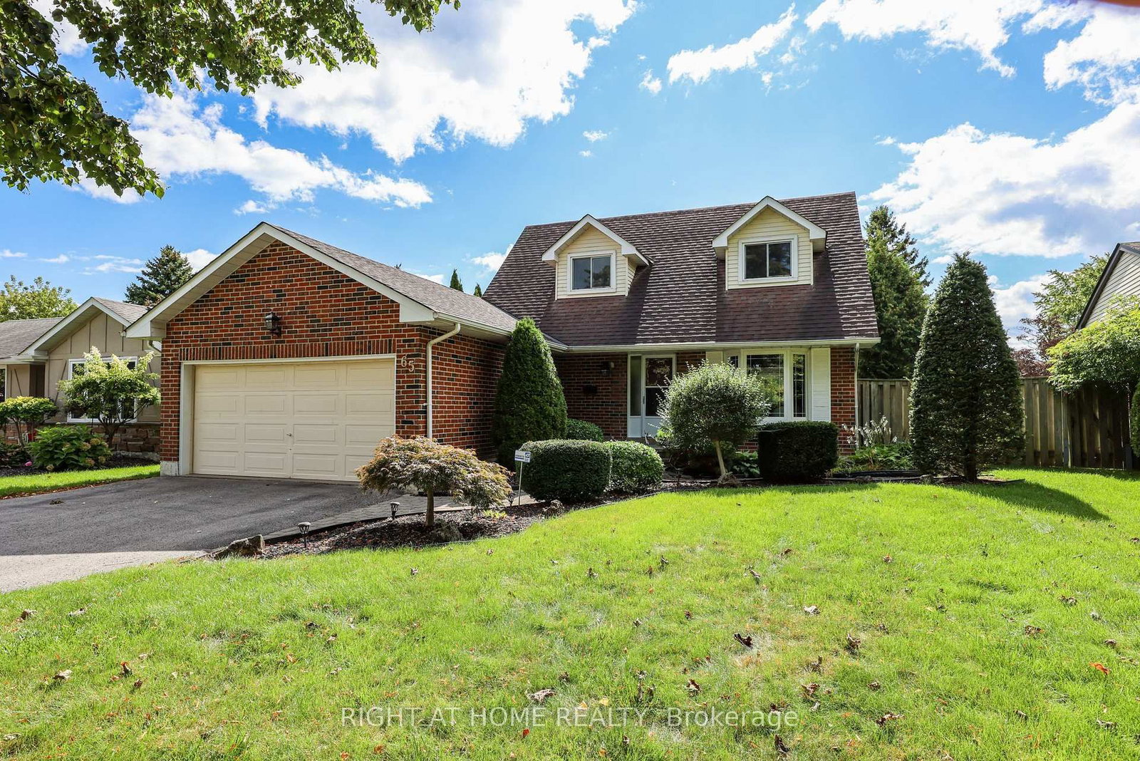 65 Anstead Crescent • Ajax, ON photo 26