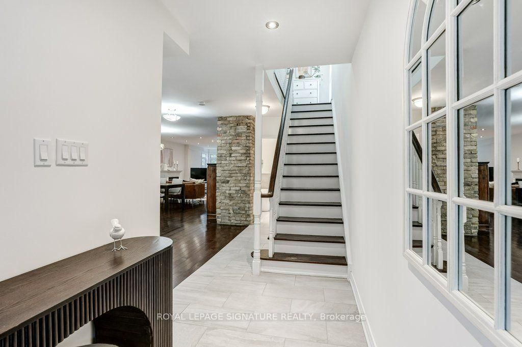 30 Birchmount Road • Toronto, ON photo 4