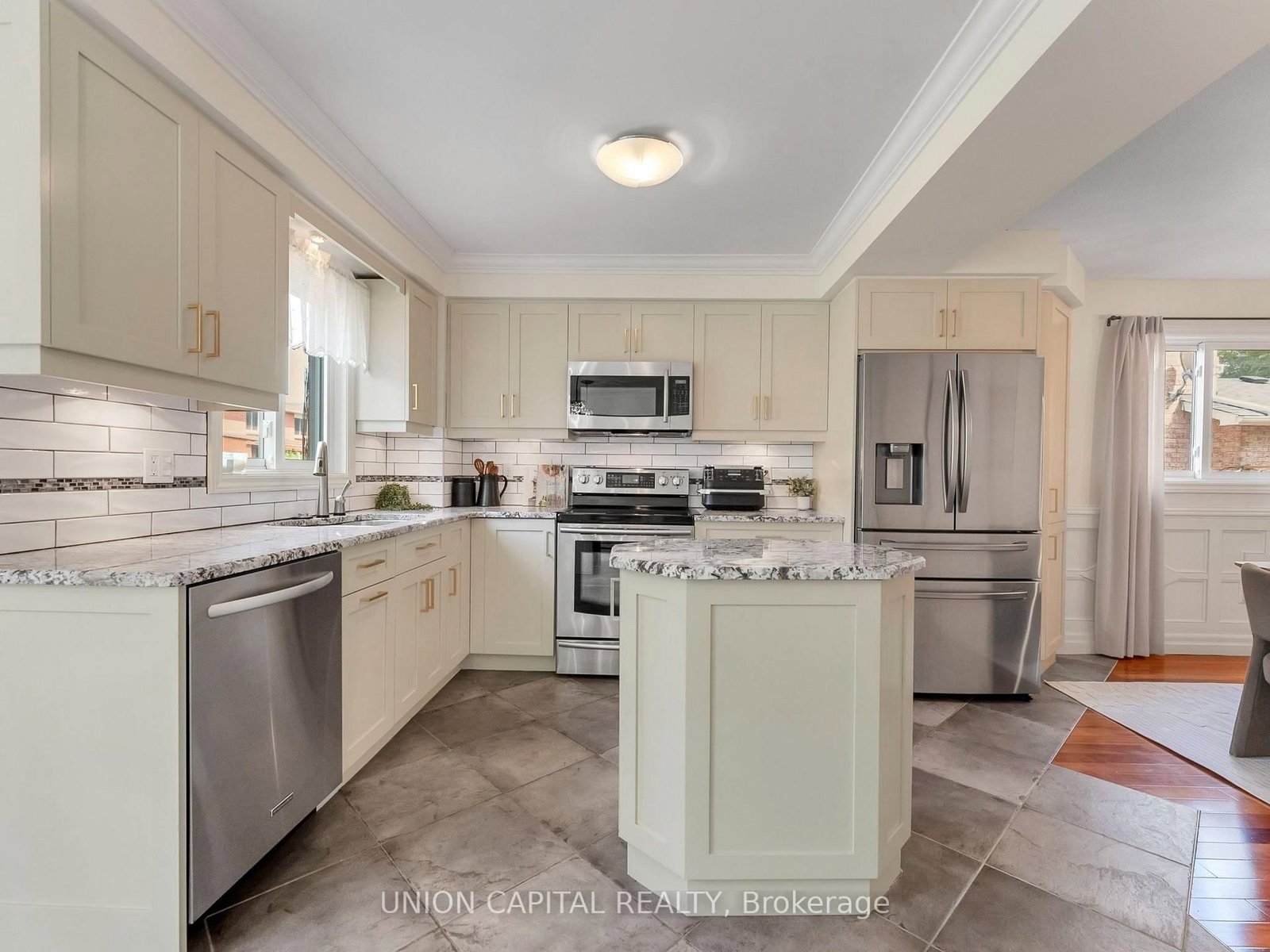 772 Pebble Court • Pickering, ON photo 15