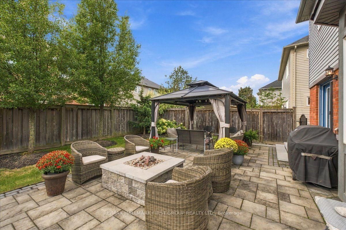 14 Belsey Lane • Clarington, ON photo 35