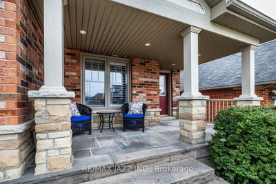 892 Barbados Street • Oshawa, ON photo 3