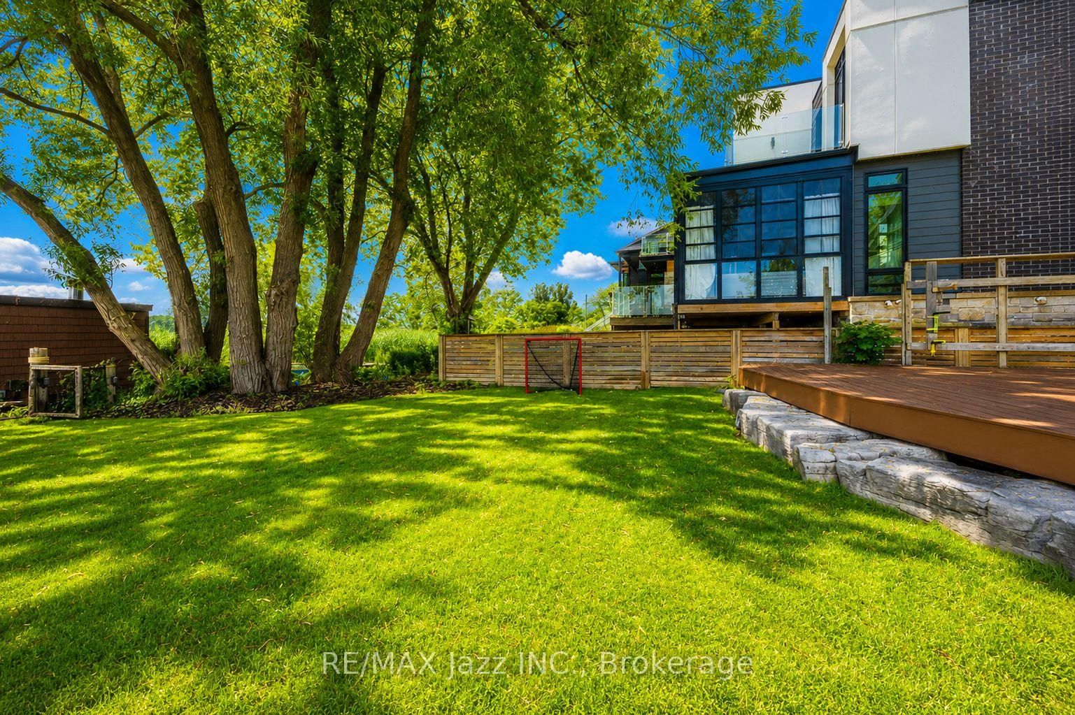 1236 Bayview Street • Pickering, ON photo 40