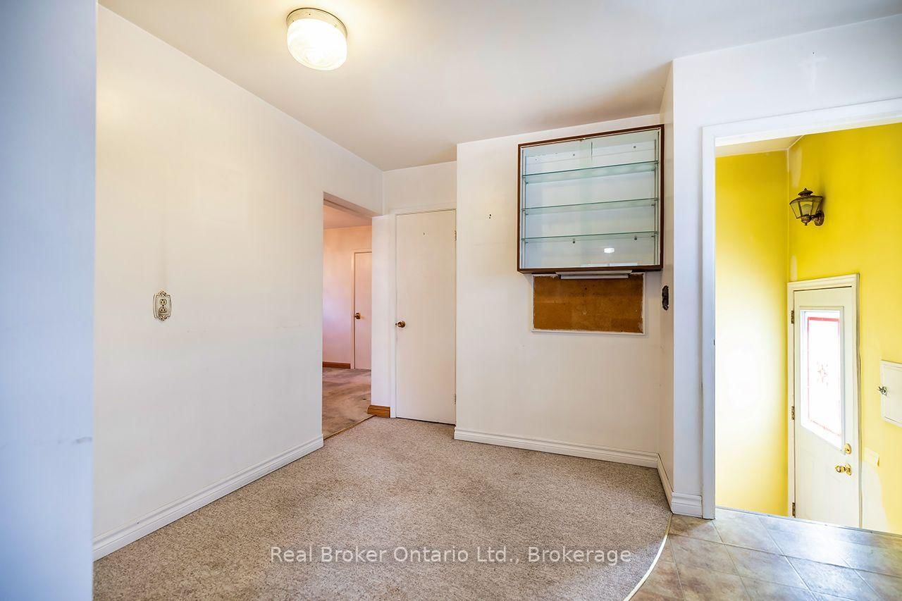 125 Baldwin Street • Oshawa, ON photo 8