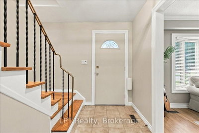 514 Oakwood Avenue • Oshawa, ON photo 5