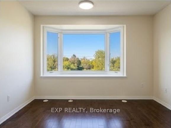 UNIT 2 - 8822 Sheppard Avenue E 5