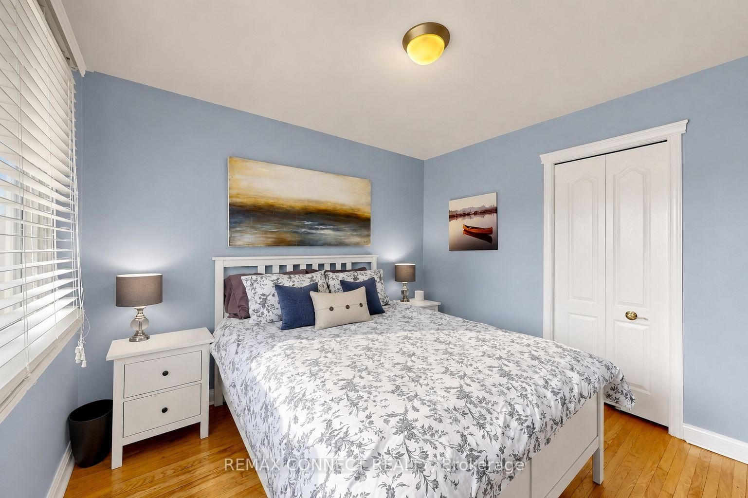 15 Satchell Boulevard • Toronto, ON photo 18