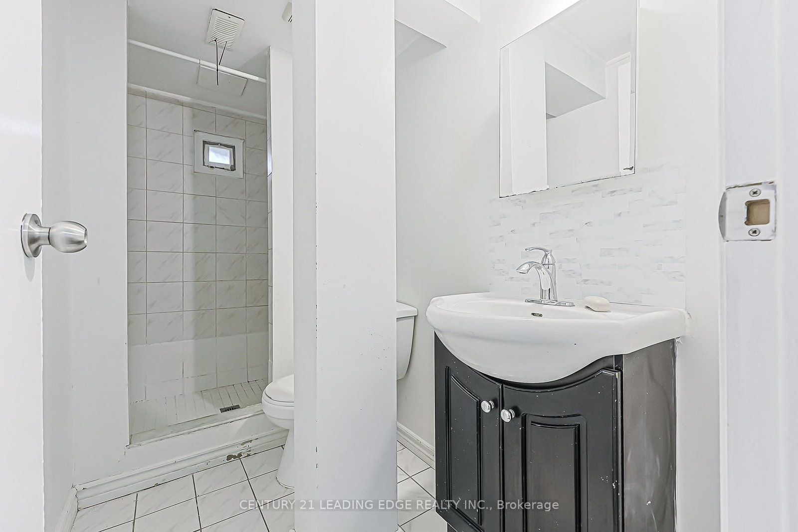 246 ELLINGTON Drive • Toronto, ON photo 41
