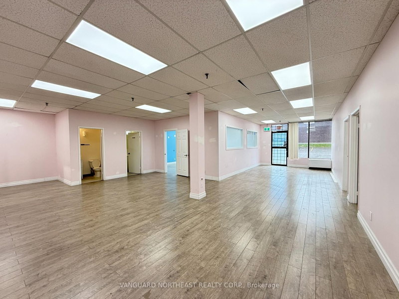 21 Progress Ave photo 3