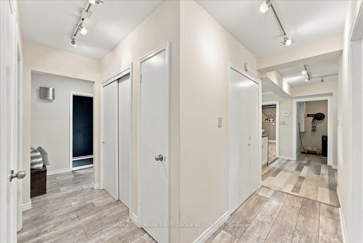 214 Winona Avenue • Oshawa, ON photo 17