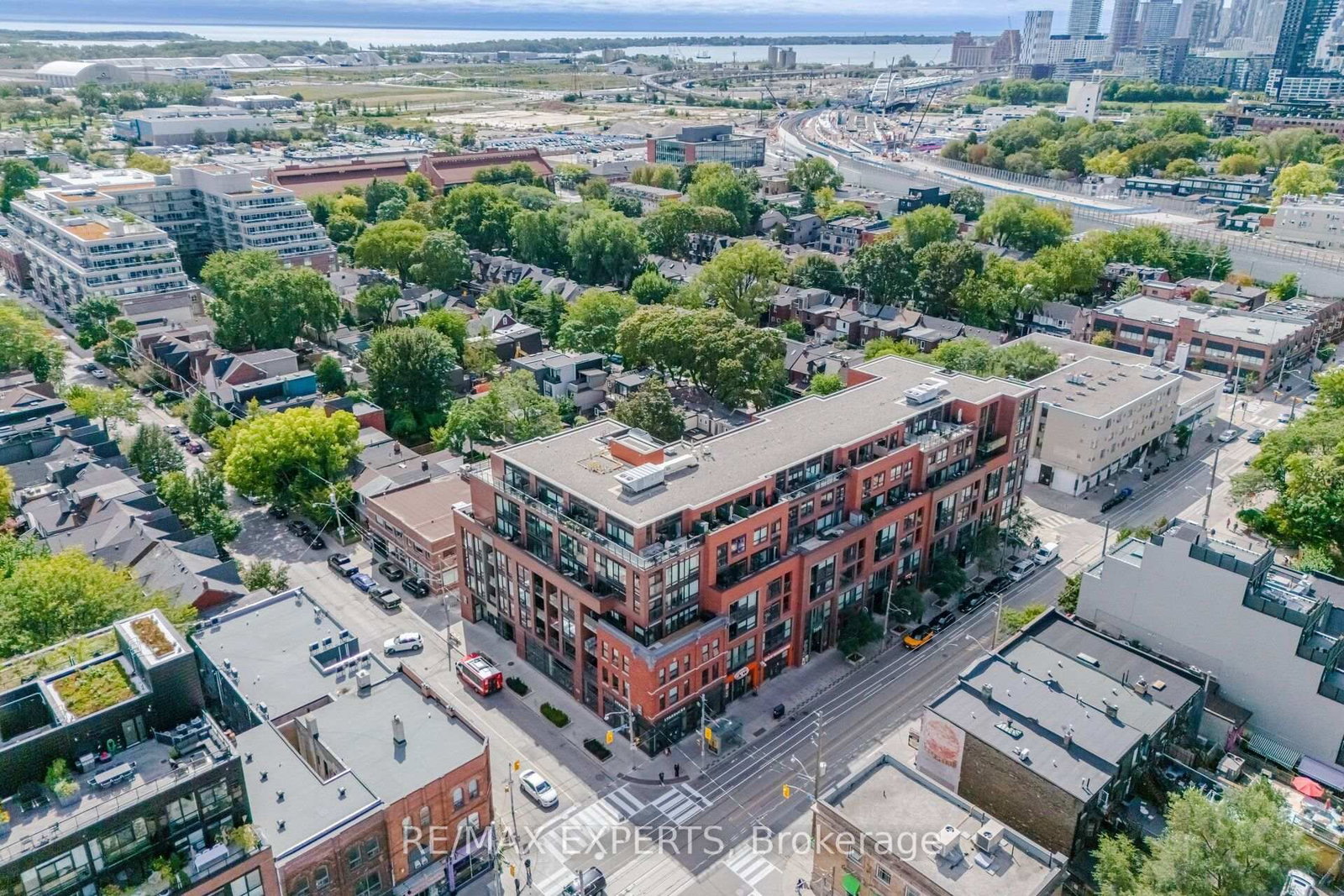 246 Logan Avenue E, Unit 225