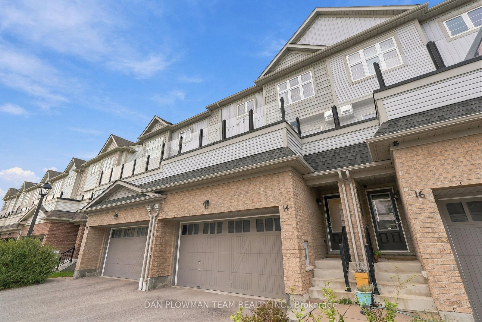 14 Cornerside Way • Whitby, ON photo 45