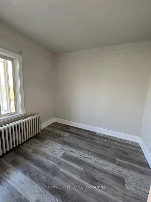 393 King Street E • Oshawa, ON photo 18