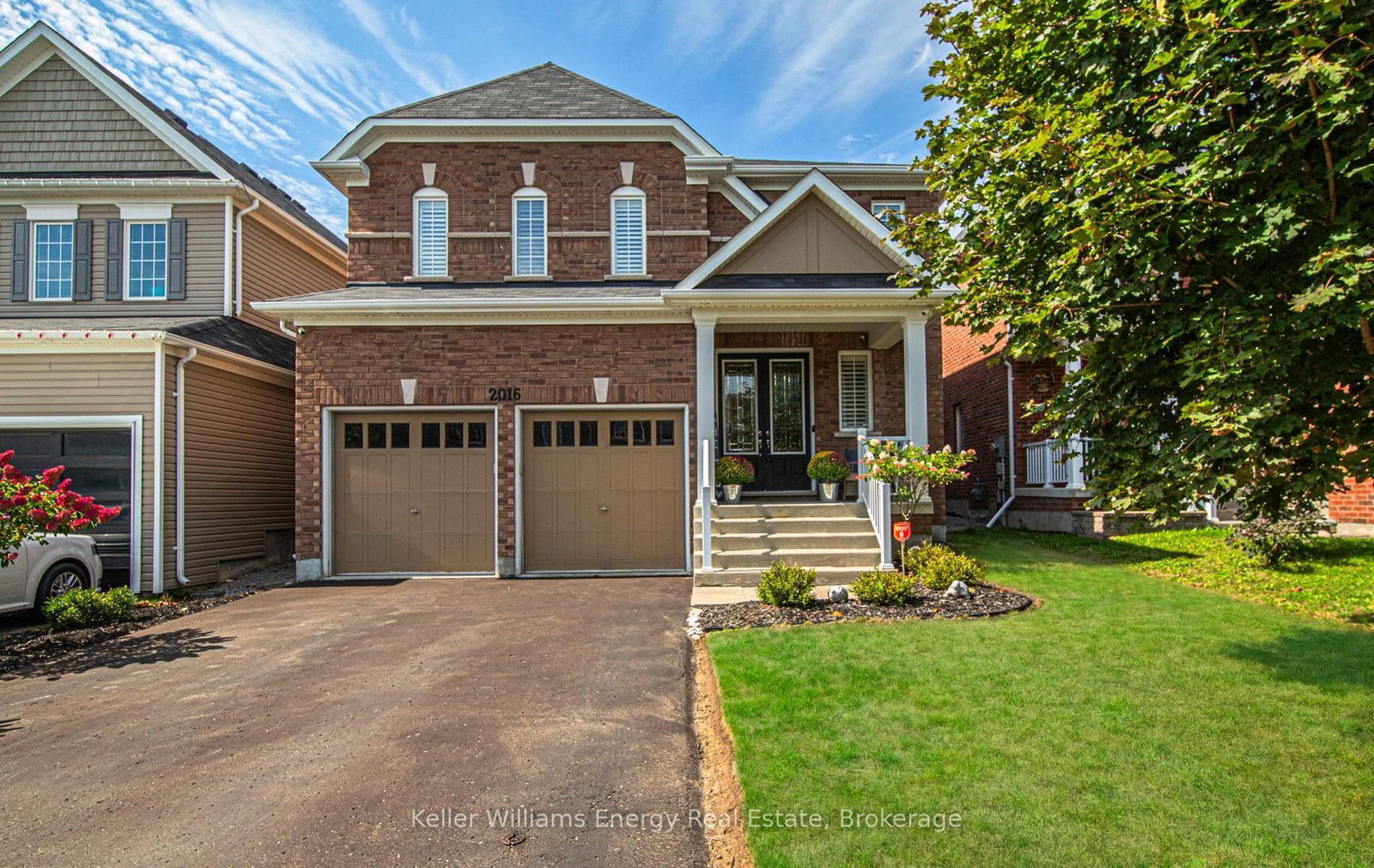 Detached House for sale at 2016 Magee Court, Oshawa, Ontario, L1K 0W7 - Taunton - MLS: E13824212