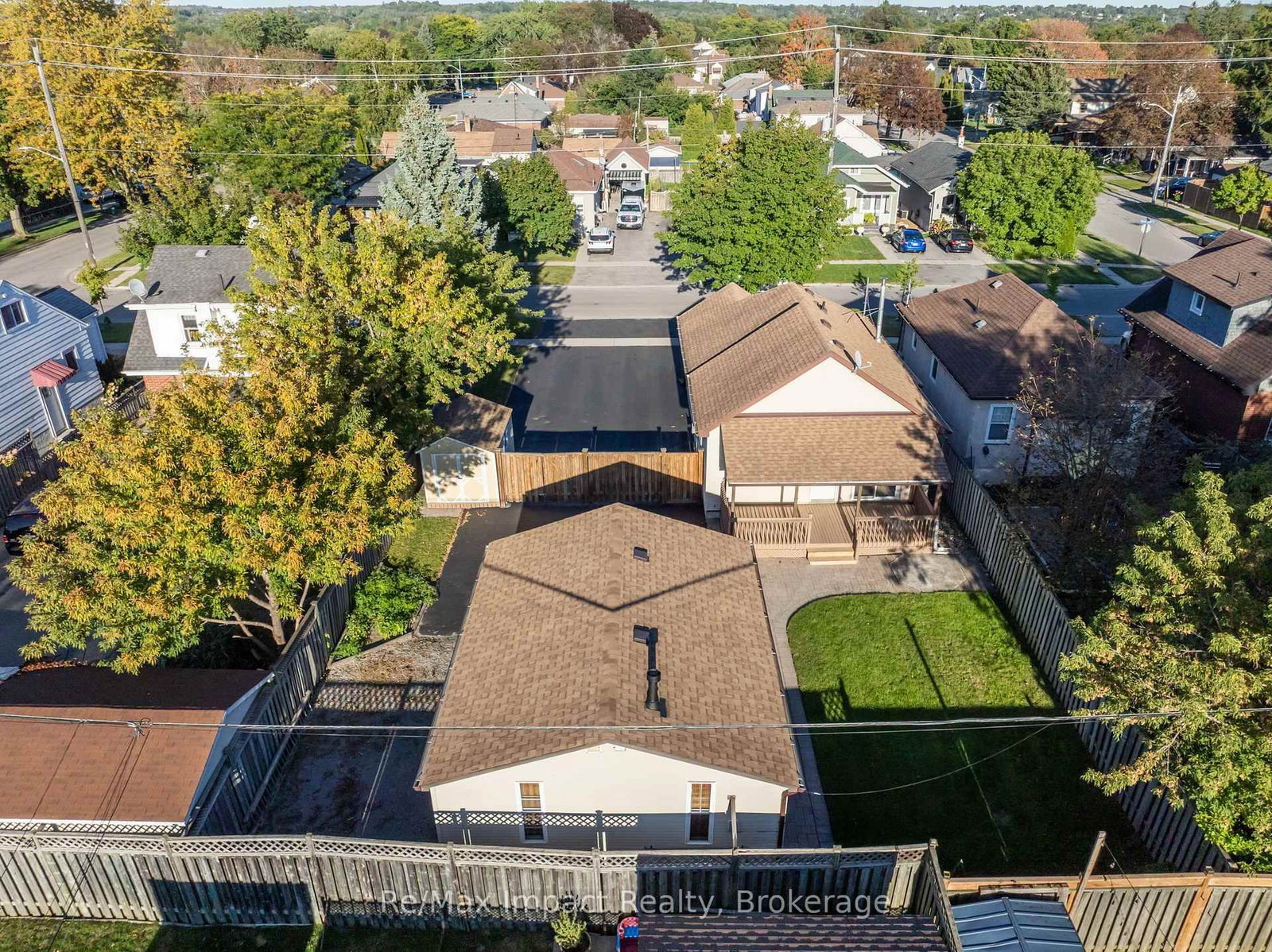 172 Roxborough Avenue • Oshawa, ON photo 48