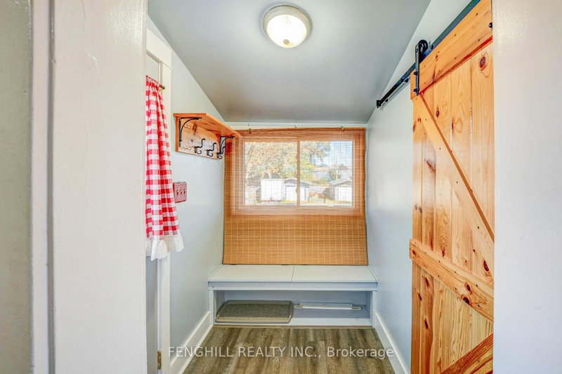 291 Morningside Ave photo 5